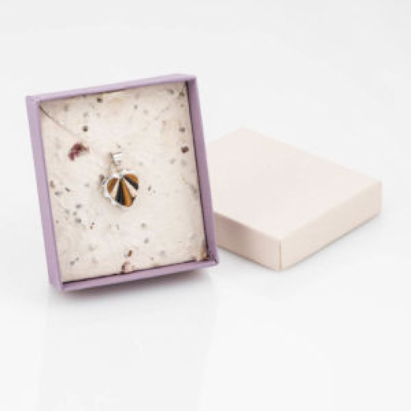 Custom Necklace Boxes
