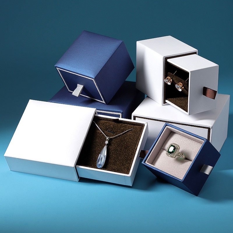 Custom Rigid Jewelry Boxes