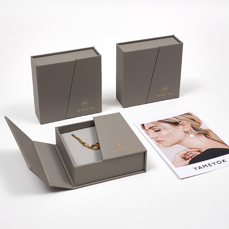 Luxury jewelry packaging